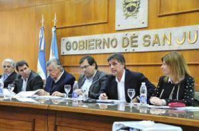 Ley para pymes, en 7 d�as, a Diputados