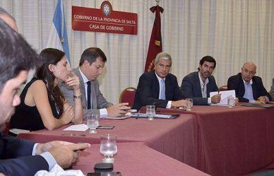 Salta contin�a asistiendo a productores agropecuarios con herramientas e infraestructura 