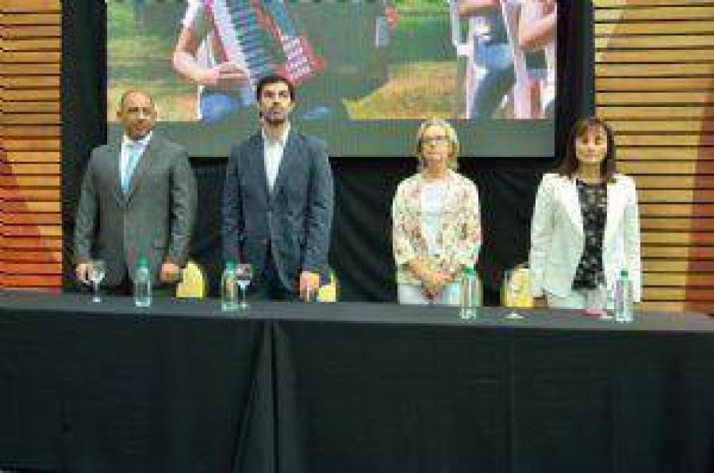 Salta: A medicina ingresar�n 85 estudiantes; 70 salte�os y 15 juje�os 