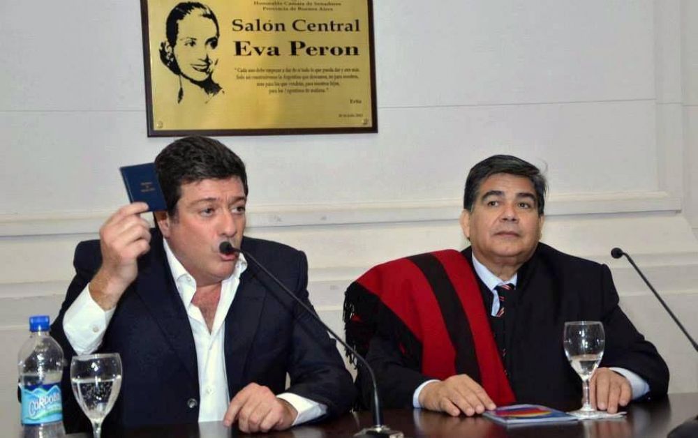 Ishii present� su propio proyecto de paritarias municipales y otra vez le complica los acuerdos a Mariotto