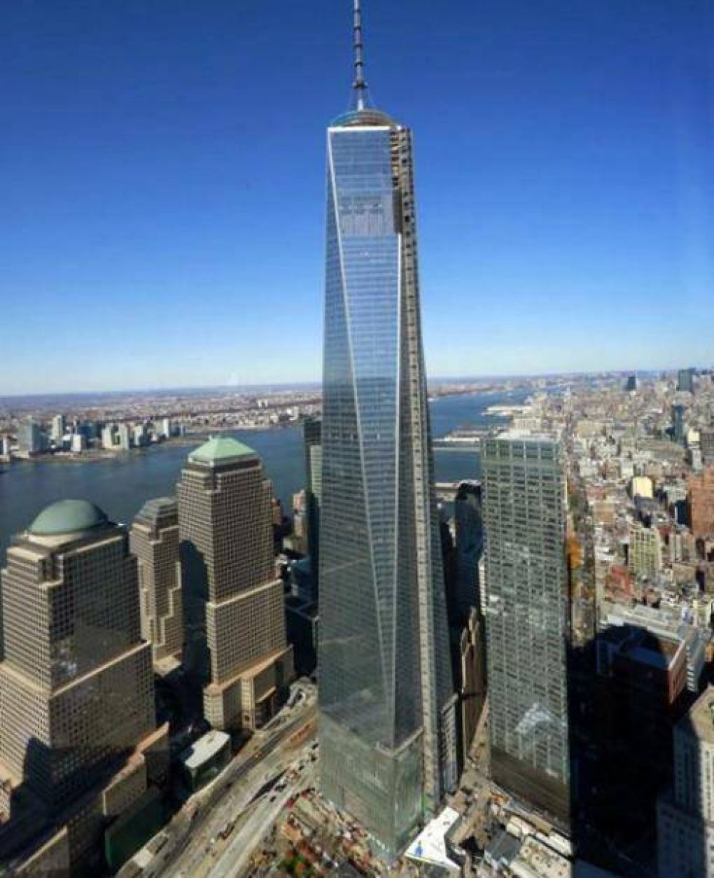 El principal rascacielos del nuevo World Trade Center abre sus puertas a 13 a�os del 11S