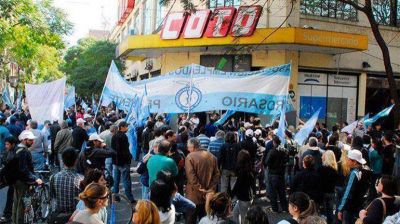 Coto suspendi� a 200 empleados en Santa Fe por los 