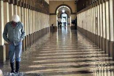 Volvi� el buen tiempo a Luj�n y el r�o se mantiene estable