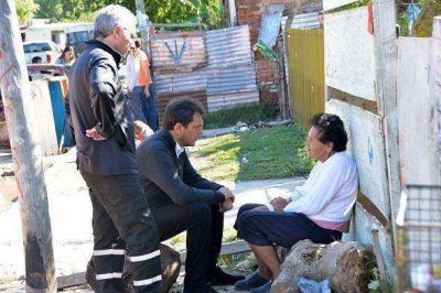 Massa recorri� las zonas afectadas por el temporal en Rinc�n de Milberg