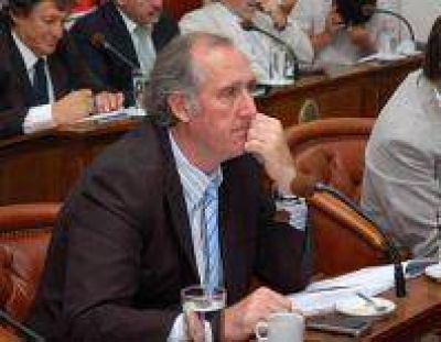 Gerdau :�Hay intendentes a los que le ordenaron que no pasen m�s por mi oficina�