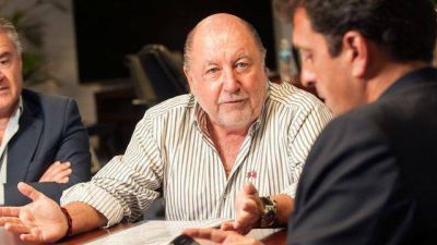 Pol�mica y acusaciones en una disputa por el sello massista en Entre R�os