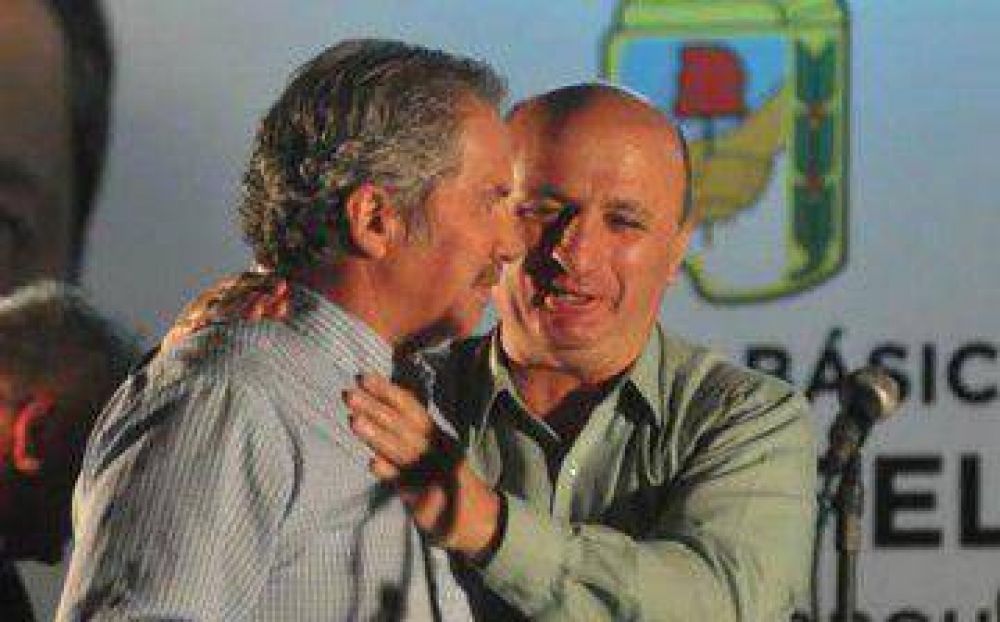 Felipe Sol�: �Nicola camina, camina y no para de recorrer Lan�s�	