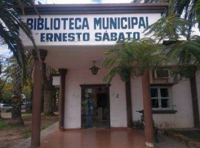 Violentaron una ventana de Biblioteca Municipal y robaron objetos de valor