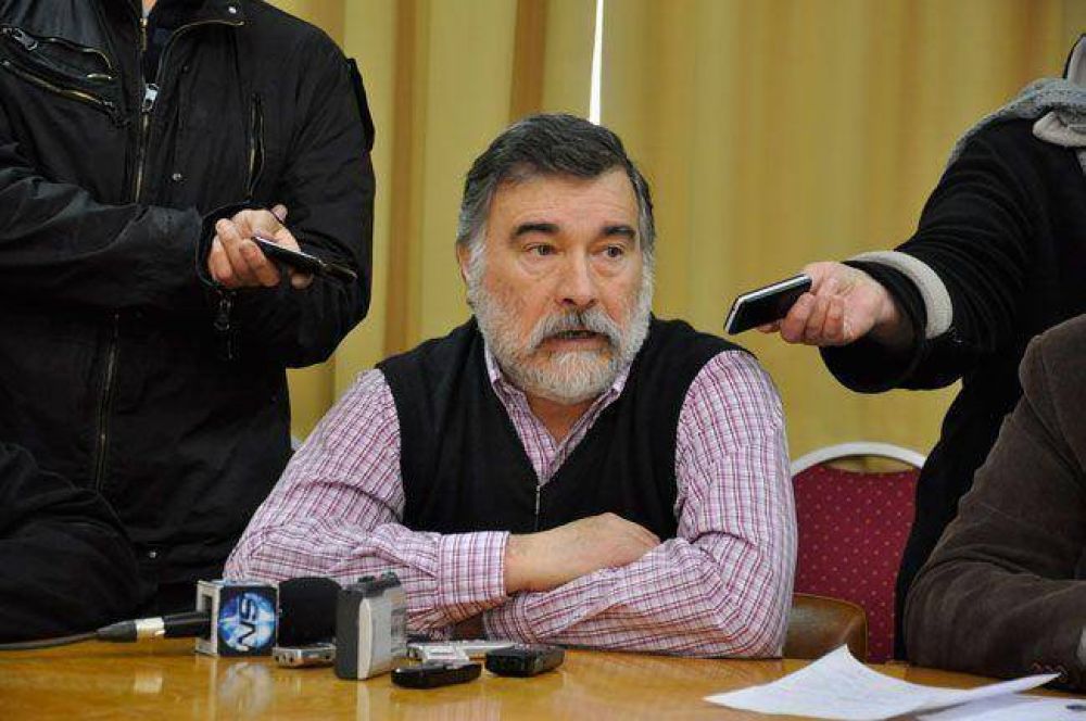 Otro diputado vernista afirma que el gobernador Jorge quiso vulnerar la divisi�n de poderes