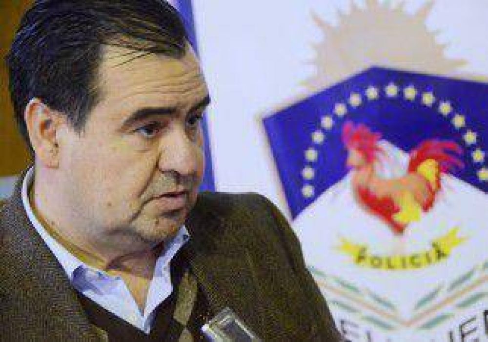 Gastaminza anunci� que habr� un nuevo aumento a la Polic�a 