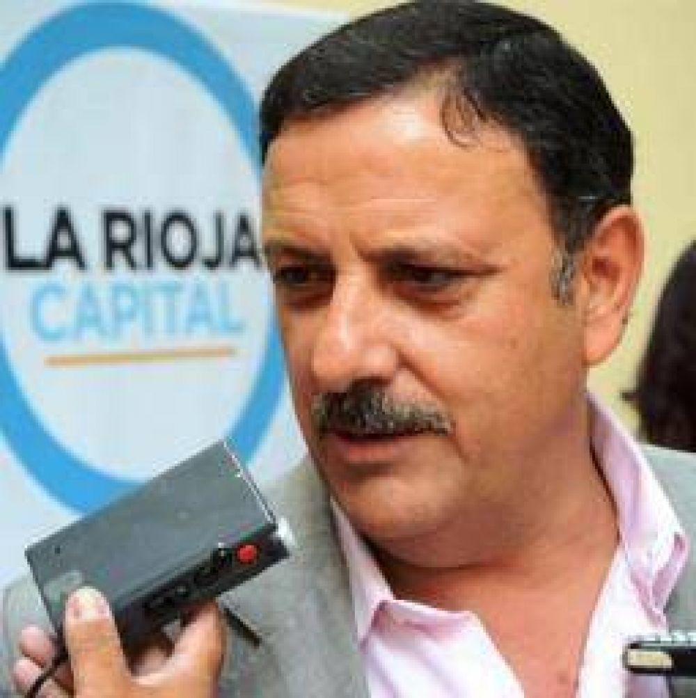 Quintela volvi� a cargar contra el gobierno por el env�o de fondos