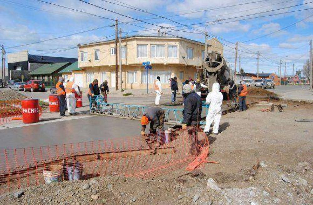 El Municipio paviment� la calle Jujuy