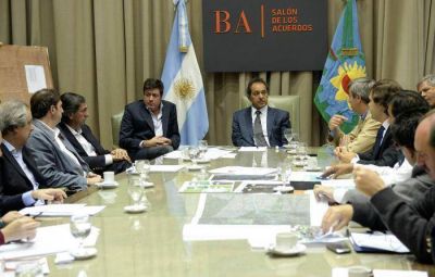 Scioli se reuni� con intendentes de municipios afectados por el temporal