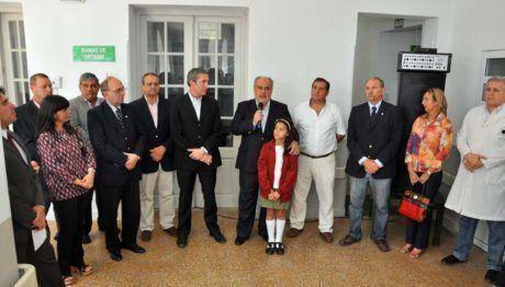 Colombi: en Corrientes se invierte para tener una salud p�blica de excelencia
