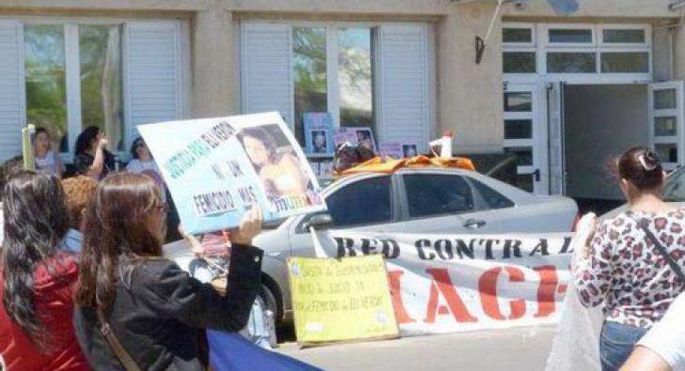 Advierten que cada 3 horas hay una v�ctima de violencia contra la mujer