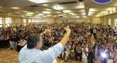 ELI conform� su c�pula partidaria provincial
