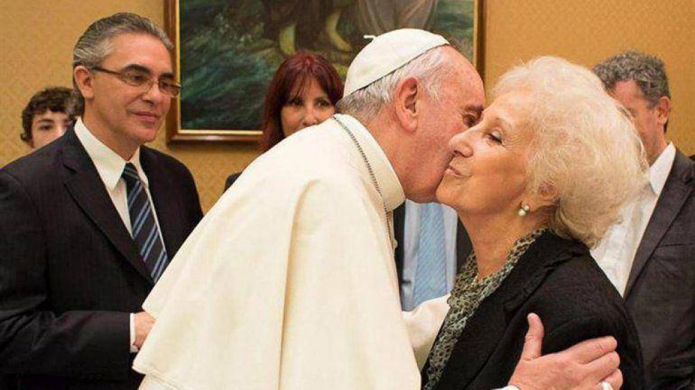 El papa Francisco recibi� a Estela de Carlotto en Santa Marta