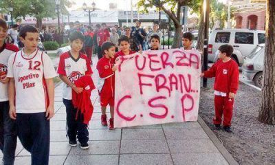 Unas 400 personas salieron a la calle a pedir paz y seguridad