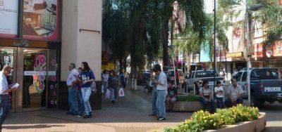 Robo en el shopping: las im�genes de distintas c�maras aportaron poco y nada a los investigadores