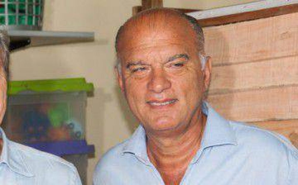 Grindetti: �No vi a D�az P�rez junto a los inundados�	