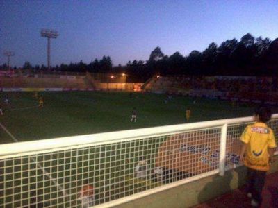 Una verg�enza: el partido de la Lepra termin� a oscuras