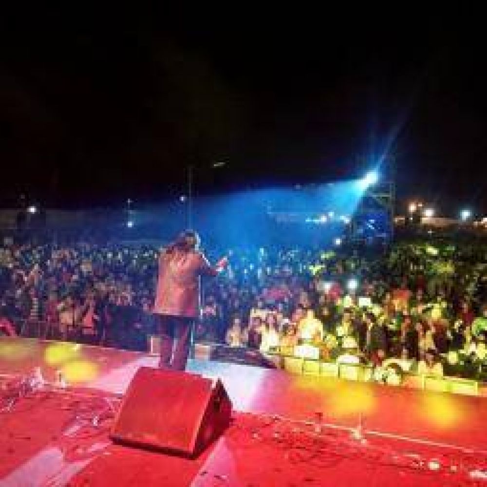 Confirman fecha y listado de artistas que estar�n en la Chaya 2015