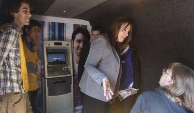 Vidal particip� en capacitaci�n para adultos mayores