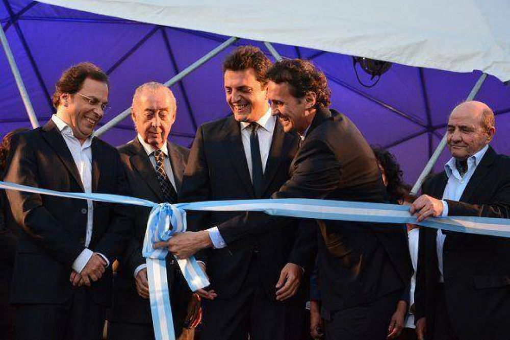 Katopodis y Massa inauguraron la Exposici�n PyMe San Mart�n 2014