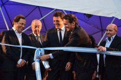 Katopodis y Massa inauguraron la Exposici�n PyMe San Mart�n 2014