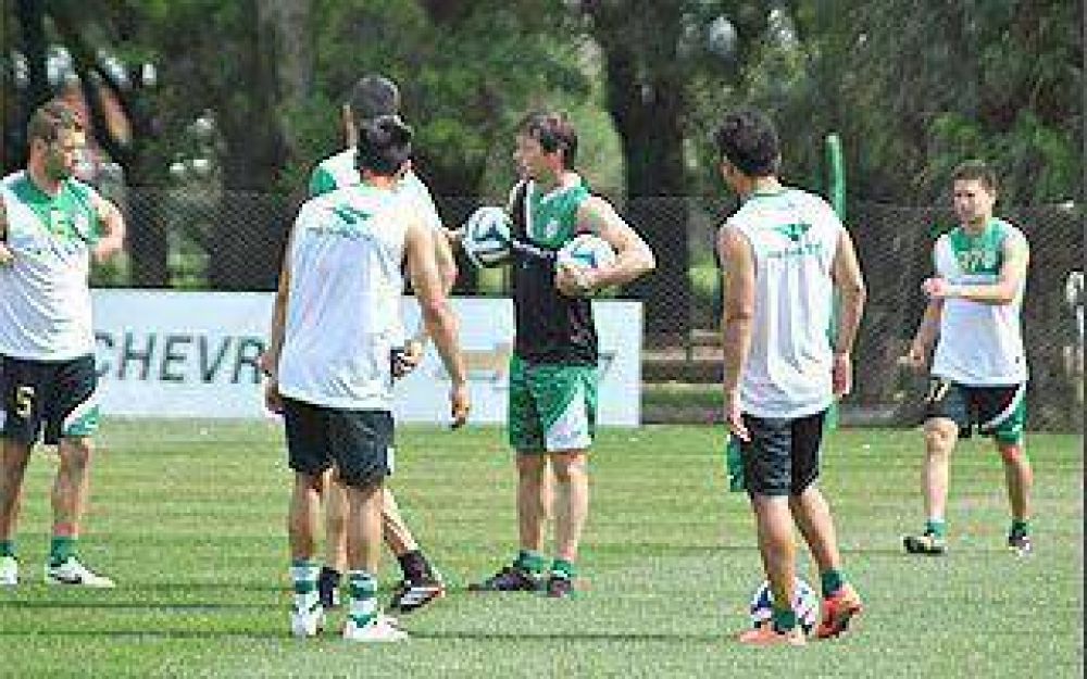 Con dos regresos, el Taladro prepara su visita a Avellaneda