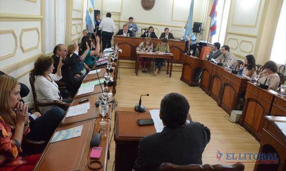 Tarifaria 2015: aprobaron subas de entre el 30 y 35% pero sin las reformas pol�micas