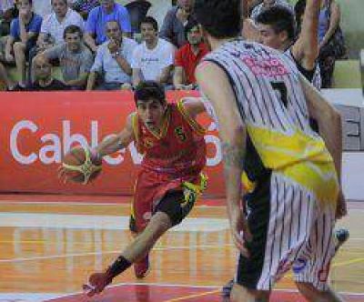 San Mart�n va por el salto ante Estudiantes
