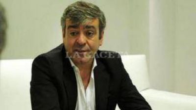 Cano maneja encuestas que le favorecer�an