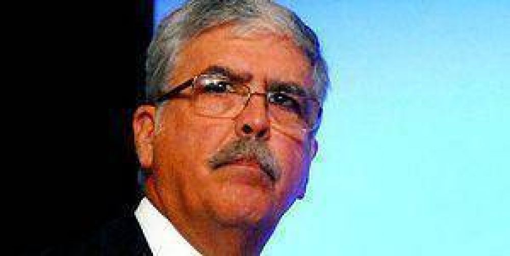 El martes llega De Vido a la inauguraci�n de Casposo	