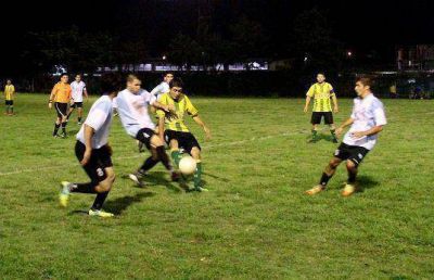 Cl�sico empate: Sarmiento y Defensores repartieron puntos