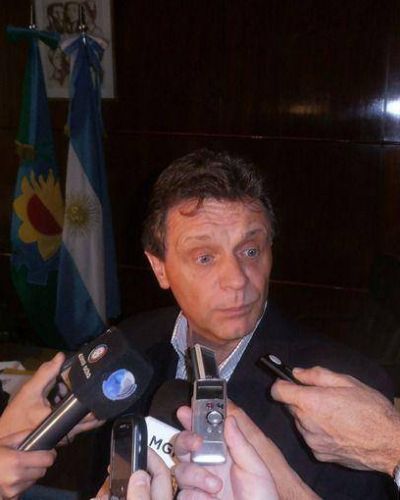 El municipio denunci� penalmente el martes a polic�as y un patovica que se ensa�aron con una persona indefensa