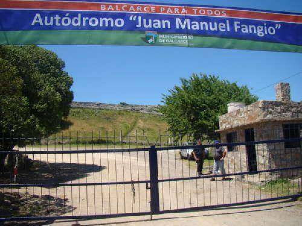 Exclusivo: en 20 d�as comenzar�a la construcci�n de paredones en el aut�dromo