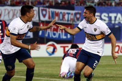 Boca pis� fuerte en Paraguay, gole� 4-1 a Cerro Porte�o y se enfrentar� a River en las semifinales