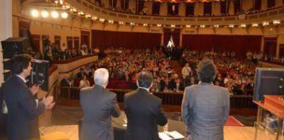 M�s de 400 familias ya tienen su proyecto de techo propio