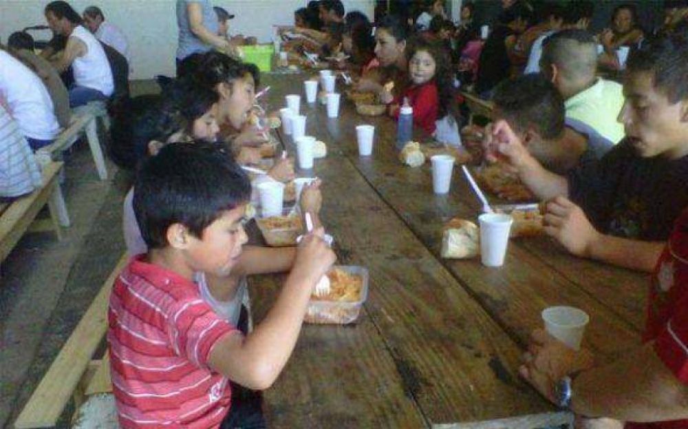 #Inundaci�n A una semana del temporal, a�n quedan 136 personas evacuadas