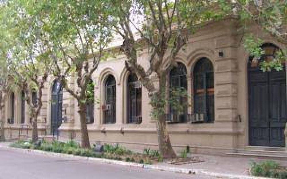 San Pedro: Municipales de paro porque no les pagan los sueldos
