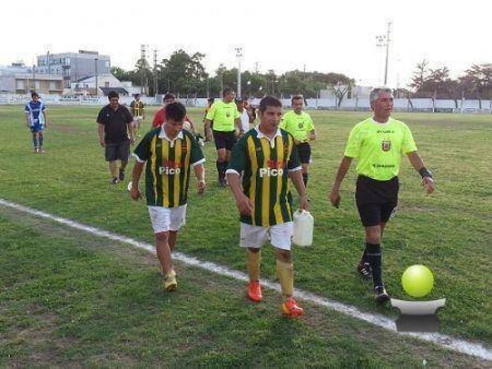 SE JUEGAN LAS SEMIFINALES DEL CLAUSURA DE 1� DIVISION