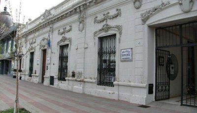 Nueva Feria del Ba�l del Auto en la Sarmiento