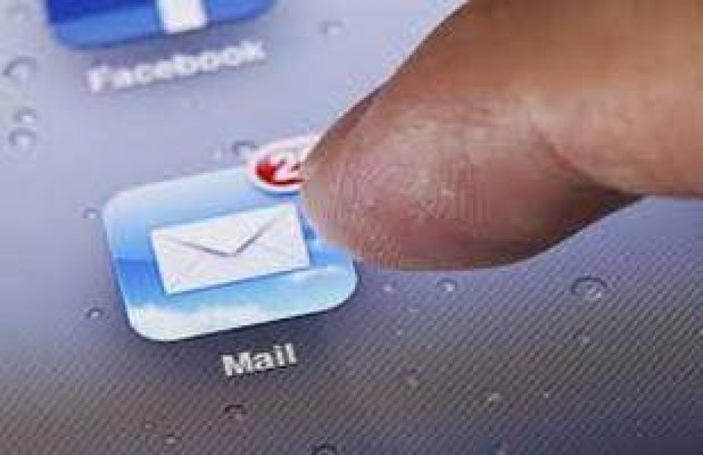 Desde el martes los salte�os podr�n denunciar infracciones de tr�nsito por internet