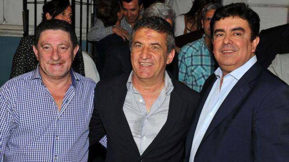 Interna del PJ: Urribarri polariza con Scioli