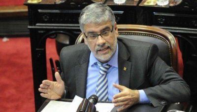 Junto a Feletti, el kirchnerismo porte�o debatir� sobre el empleo