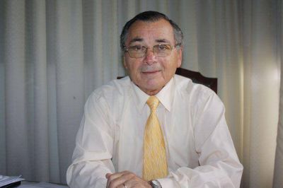 Internaron al intendente Carlos Cecco