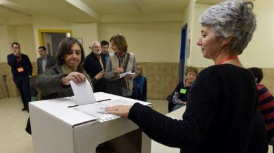 Catalu�a vota su independencia en un simb�lico refer�ndum