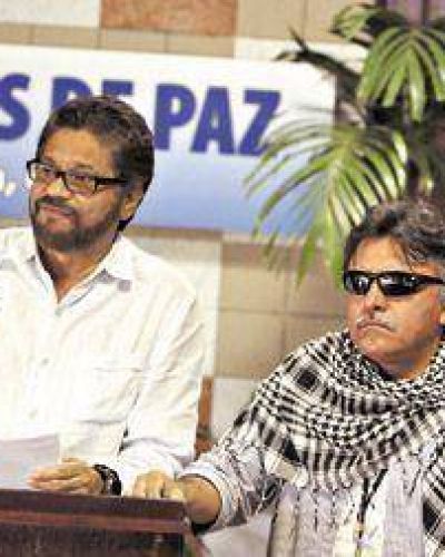 Hackers militares colombianos sobre blancos argentinos