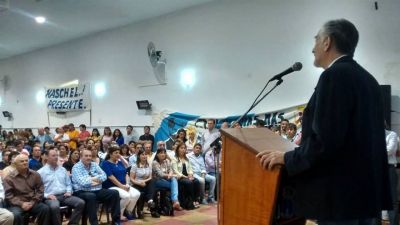 Alberto Rodr�guez Sa� volvi� a cargar contra el gobierno de Poggi: �Duele lo que no se hace en el plano social�